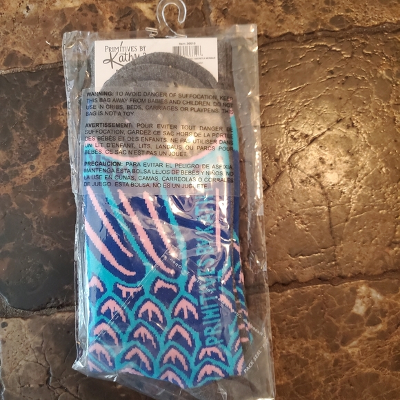 Primitives by Kathy Mermaid Turquoise & Pink Novelty Socks OSFM NWT - Picture 2 of 2